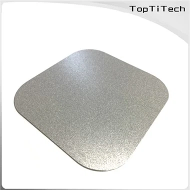 Plaques de titani poroses Porositat personalitzada